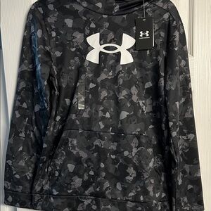 NWT Under Armour Camouflage Black and Gray Sweatshirt youth size XL